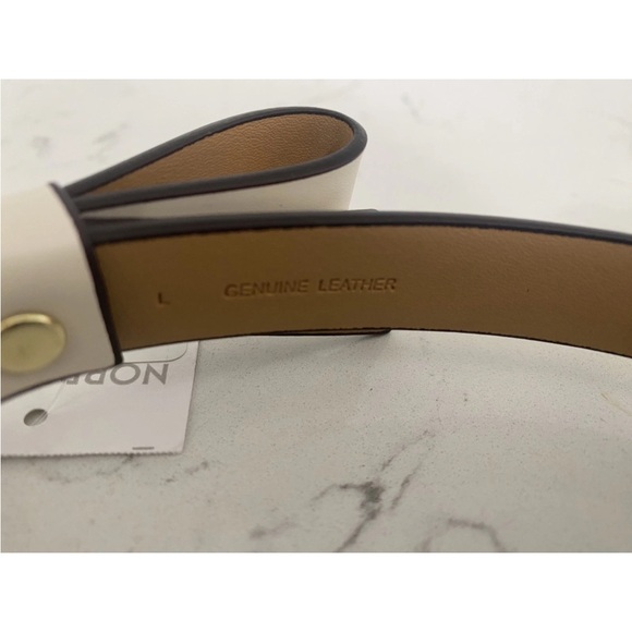 Brand New Kate Spade Bow Parchment Leather Belt Size LARGE Pinhole Closure - Picture 3 of 6